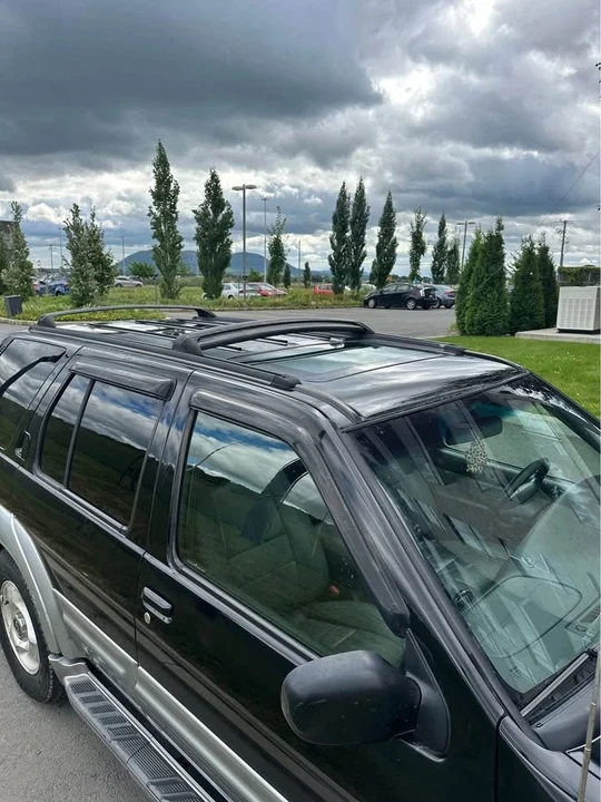 2000 Infiniti QX4 - Image 8 of 10