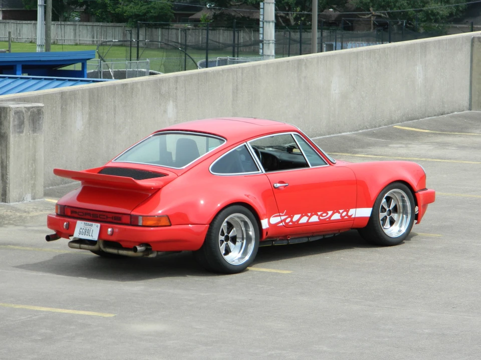 1986 Porsche 911 Carrera 3.2 - Image 14 of 31