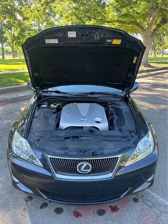 2008 Lexus IS 2nd Gen - Image 6 of 9