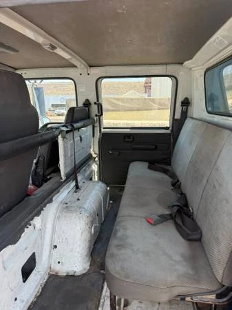 2001 Isuzu Elf - Image 11 of 11