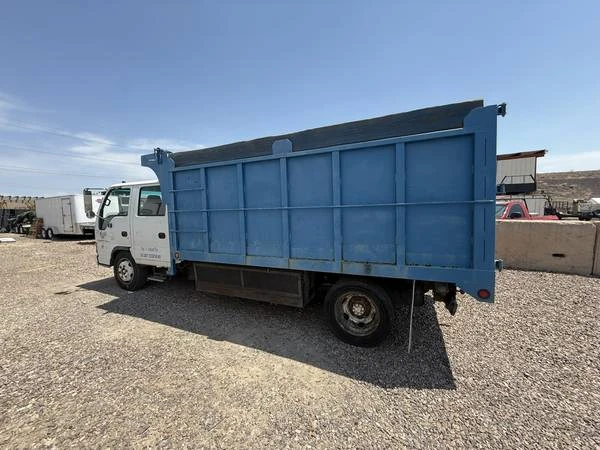 2001 Isuzu Elf - Image 6 of 11