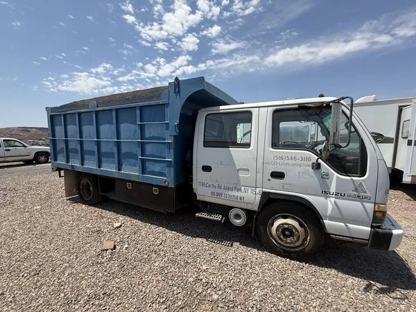 2001 Isuzu Elf - Image 3 of 11