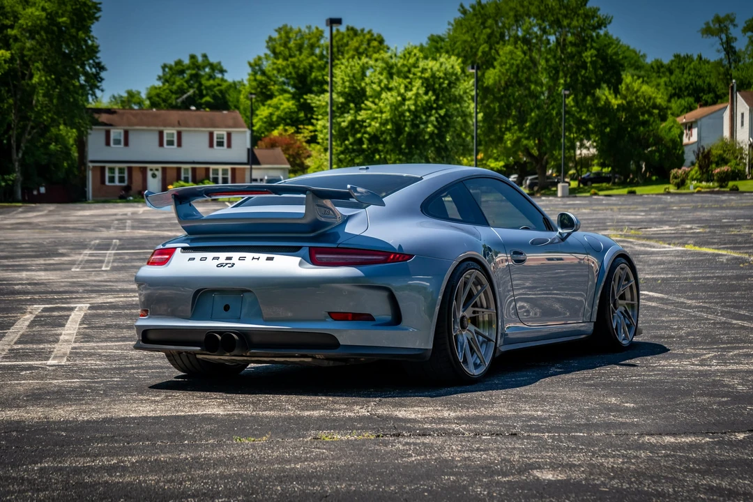 2015 Porsche 991 GT3 - Image 14 of 31