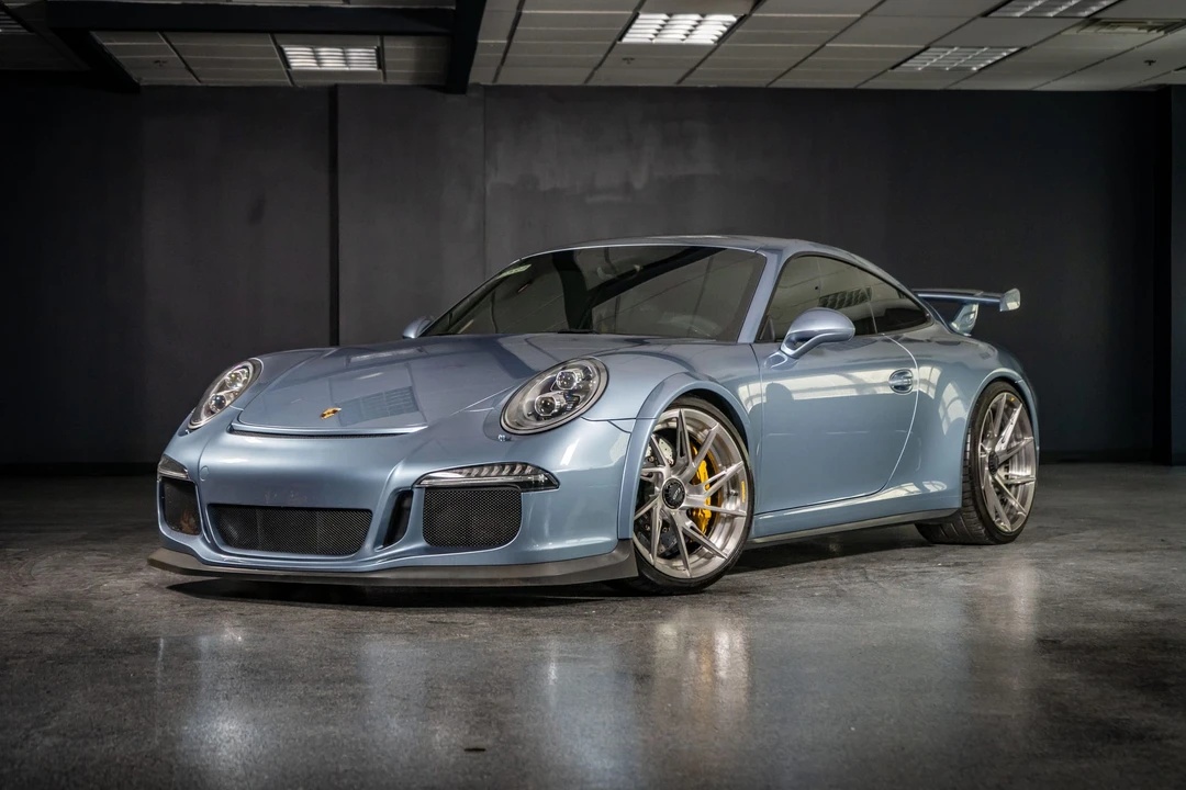 2015 Porsche 991 GT3 - Image 23 of 31