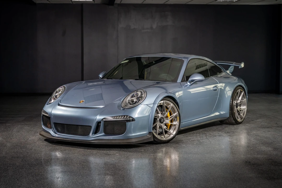 2015 Porsche 991 GT3 - Image 24 of 31