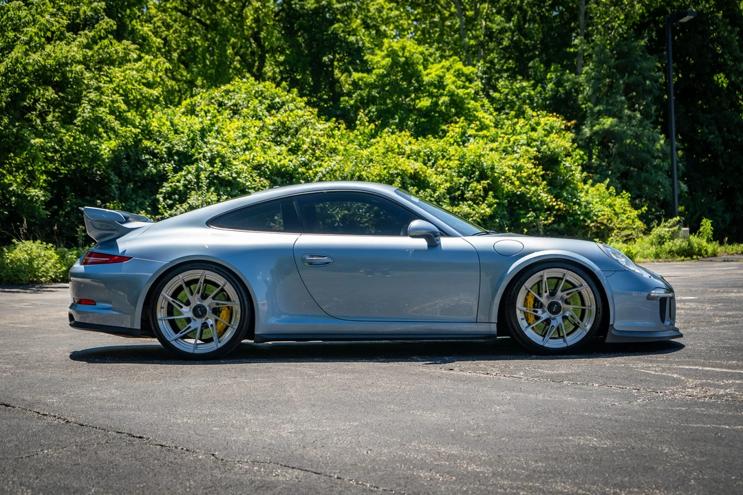 2015 Porsche 991 GT3 - Image 12 of 31