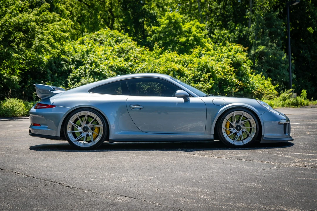 2015 Porsche 991 GT3 - Image 13 of 31