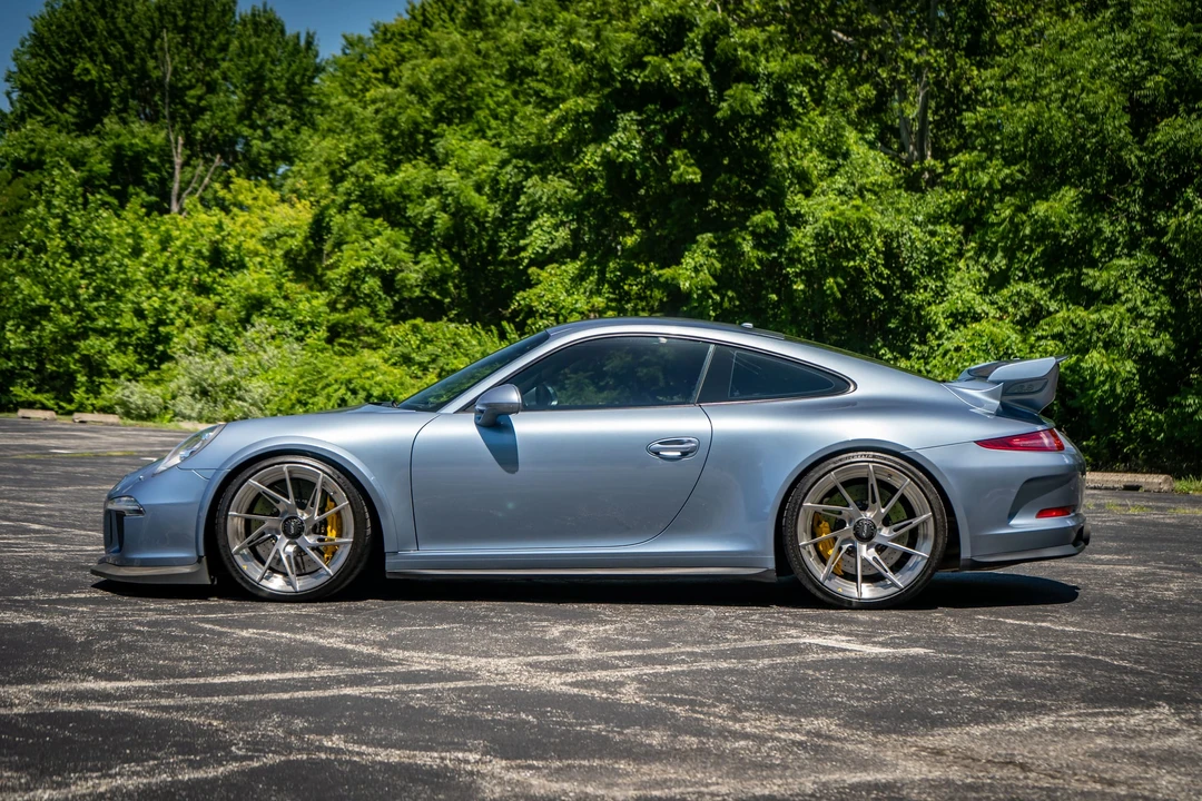 2015 Porsche 991 GT3 - Image 19 of 31