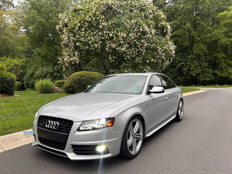2010 Audi B8 S4 - Image 2 of 20