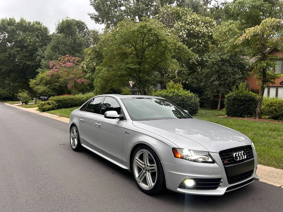 2010 Audi B8 S4 - Image 8 of 20