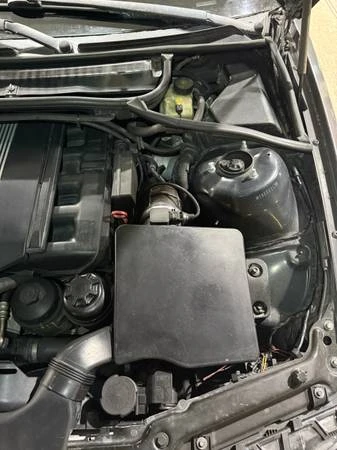 2001 BMW E46 330i & 330Ci - Image 13 of 13