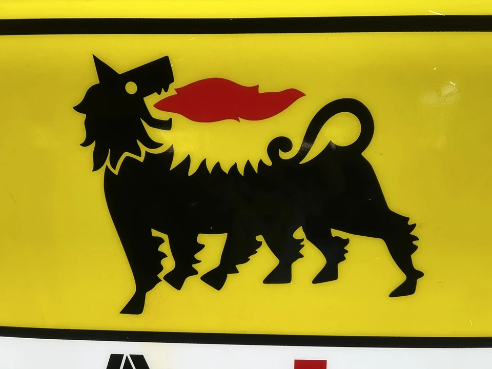 Parts & Memorabilia Signs - Image 19 of 31