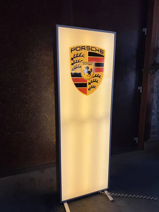 Porsche - Image 4 of 16