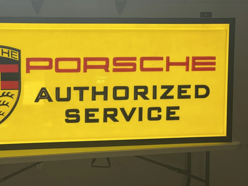 Porsche - Image 5 of 10