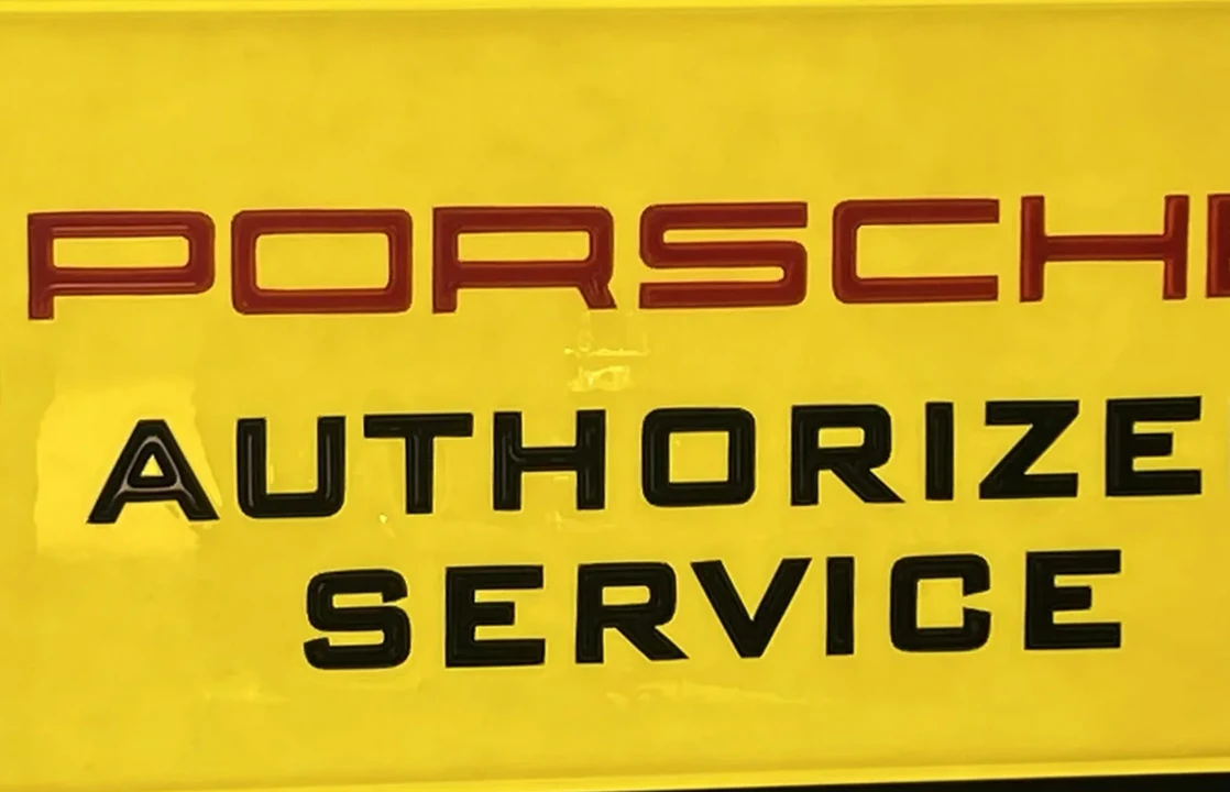 Porsche - Image 6 of 10
