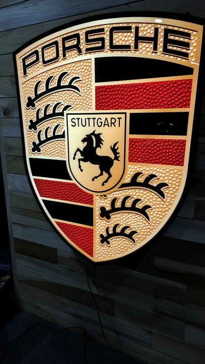 Porsche - Image 7 of 11