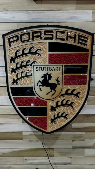 Porsche - Image 9 of 11