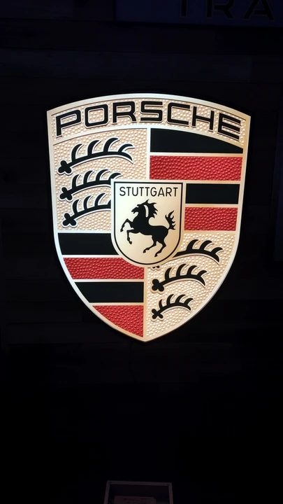 Porsche - Image 2 of 11