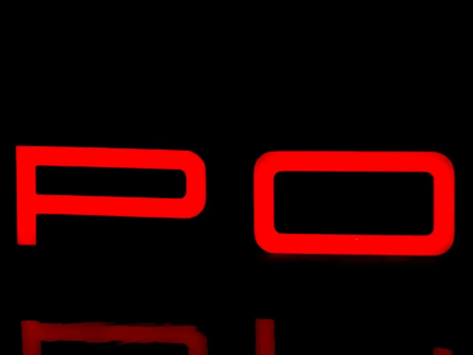 Porsche - Image 6 of 15