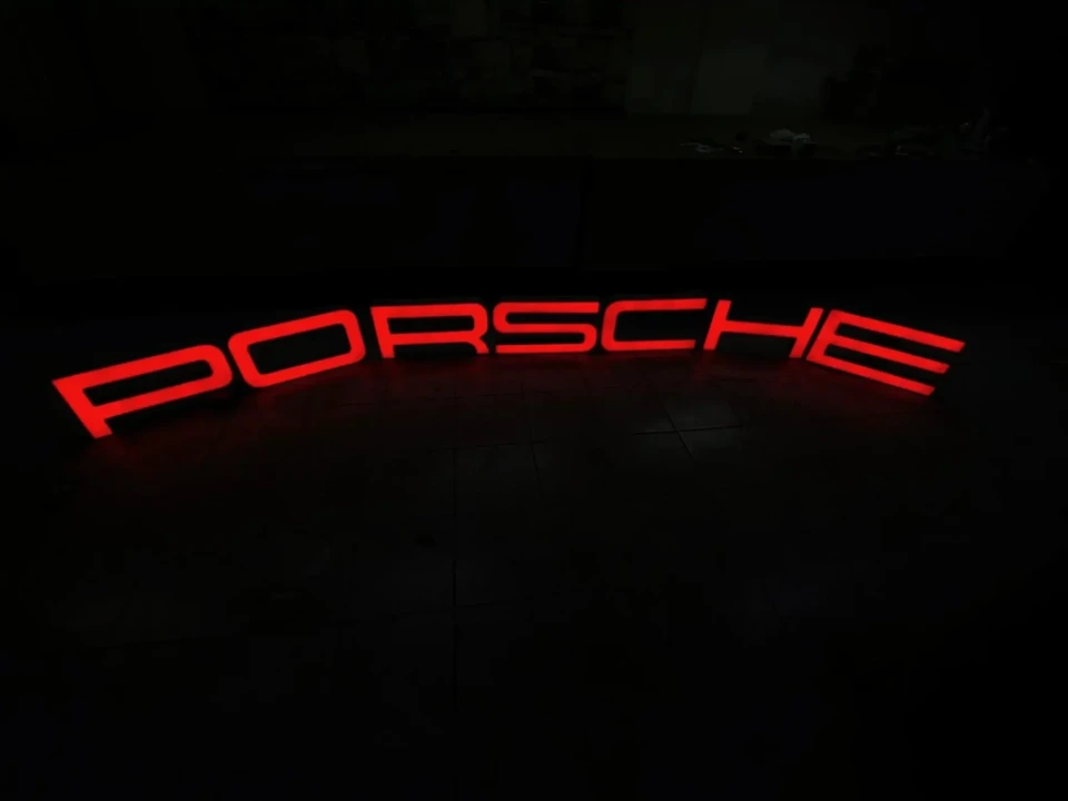 Porsche - Image 3 of 15