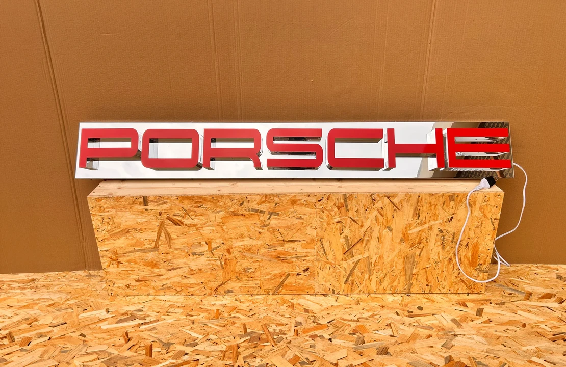 Porsche - Image 4 of 10