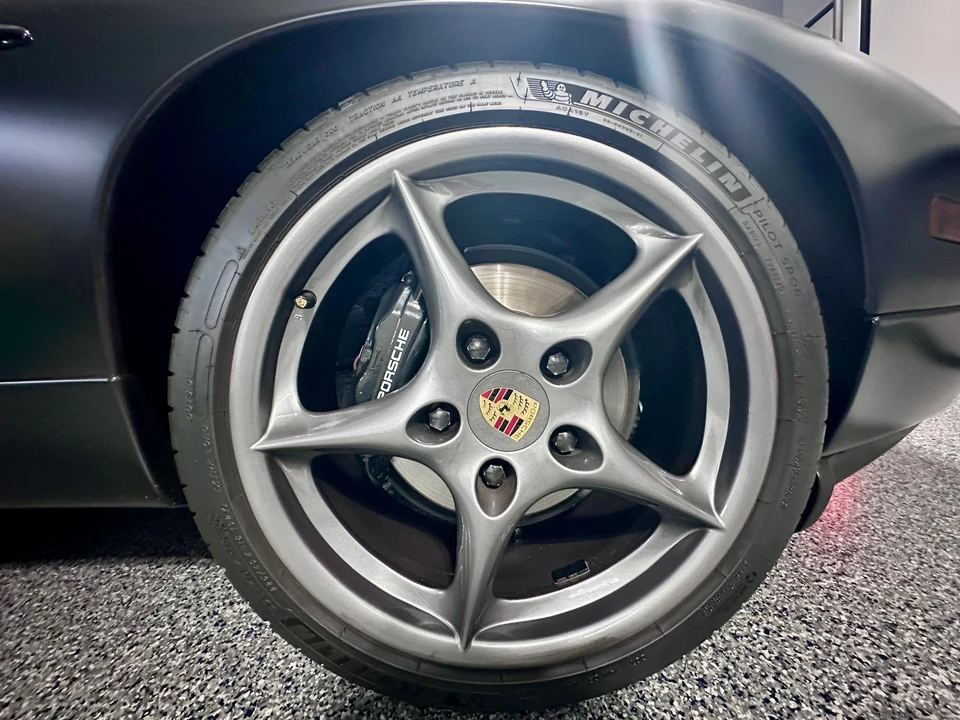 1991 Porsche 928 S4 - Image 13 of 16
