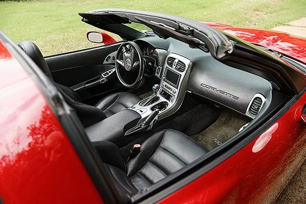 2005 Chevrolet Corvette C6 - Image 6 of 23