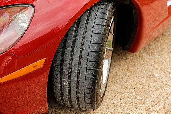 2005 Chevrolet Corvette C6 - Image 16 of 23