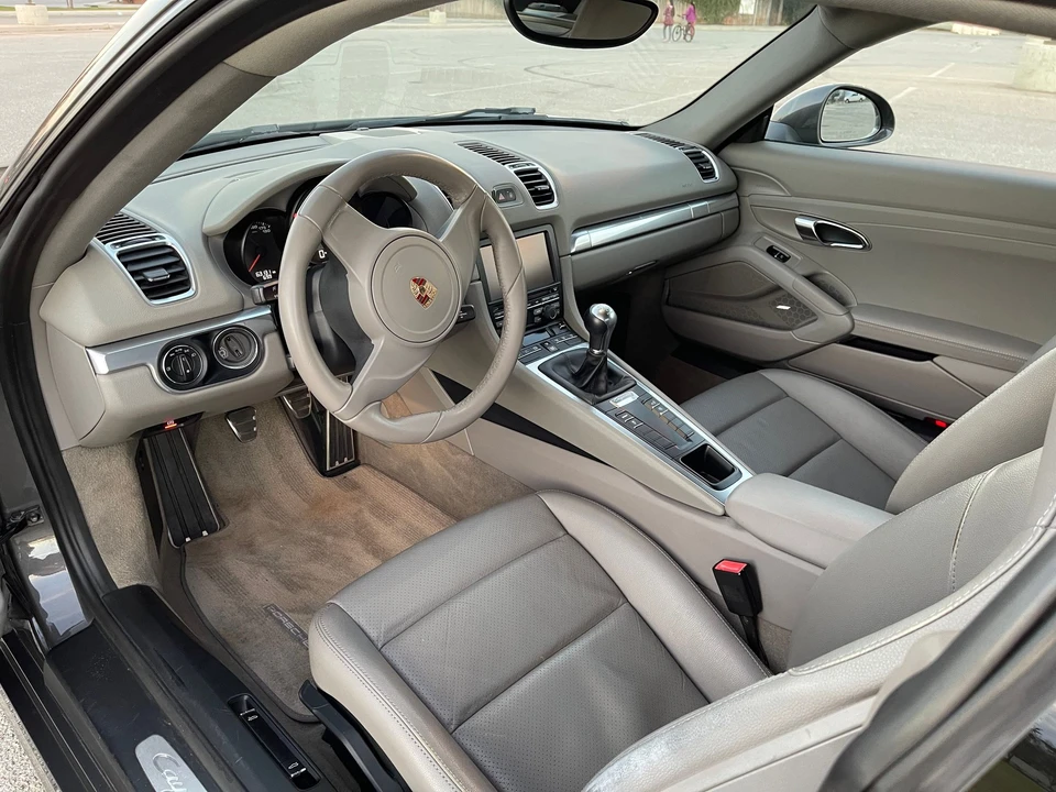 2014 Porsche 981 Cayman S - Image 7 of 9