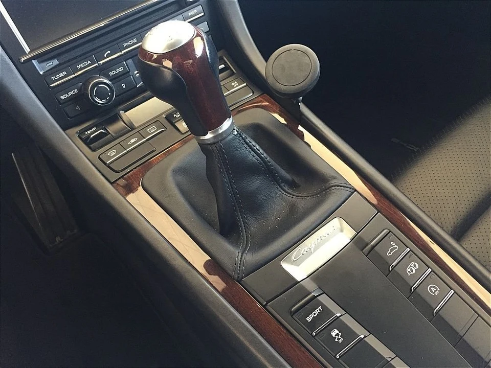 2016 Porsche 981 Cayman S - Image 17 of 21