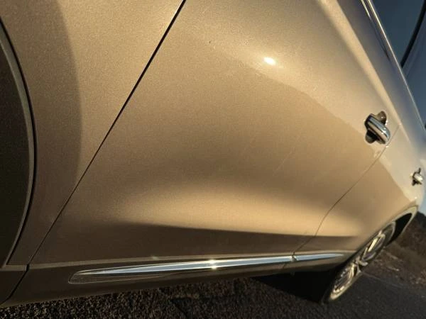2018 Lincoln MKX - Image 8 of 21