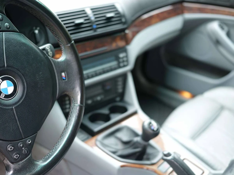 2000 BMW E39 540i - Image 8 of 21