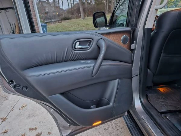 2013 Infiniti QX80 - Image 4 of 11