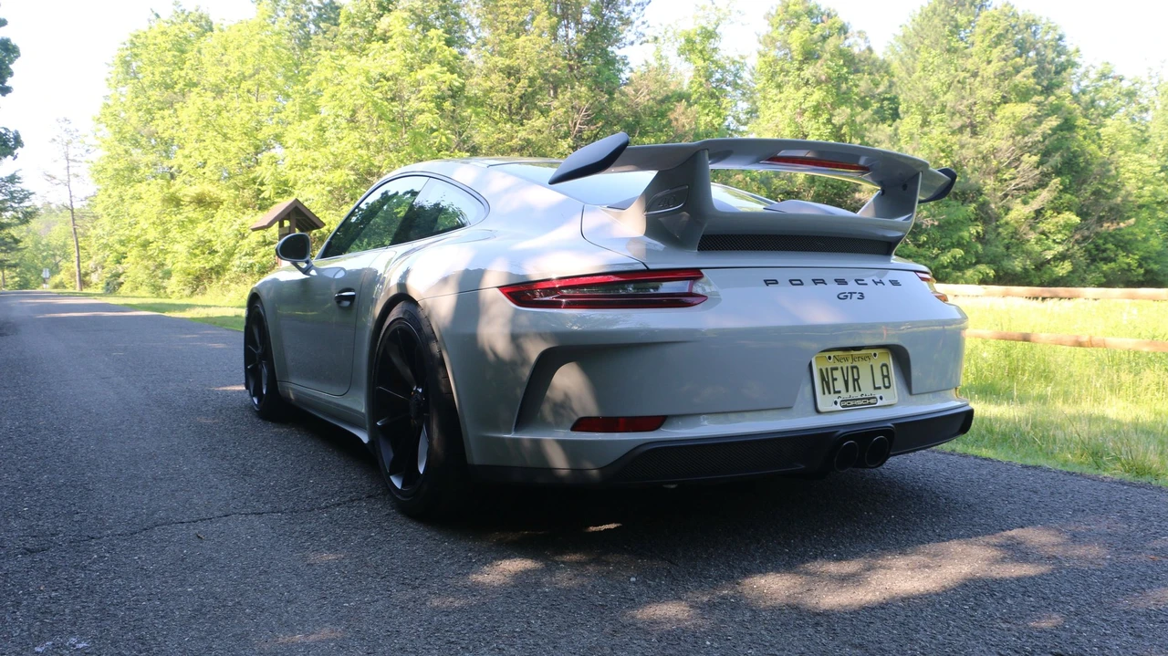 2018 Porsche 991 GT3 - Image 2 of 12