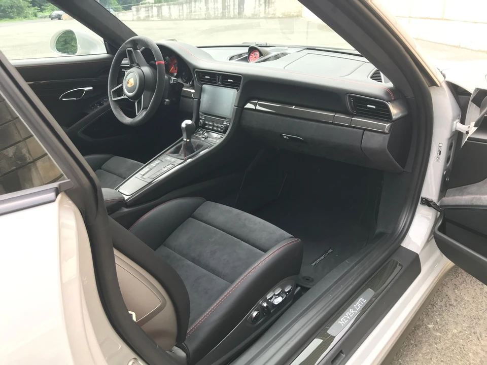 2018 Porsche 991 GT3 - Image 7 of 12