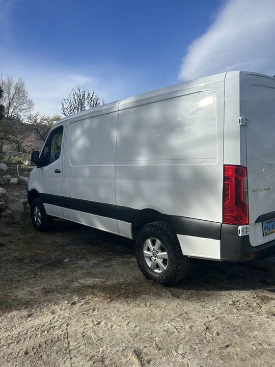 2020 Mercedes-Benz VS30 Sprinter - Image 16 of 17