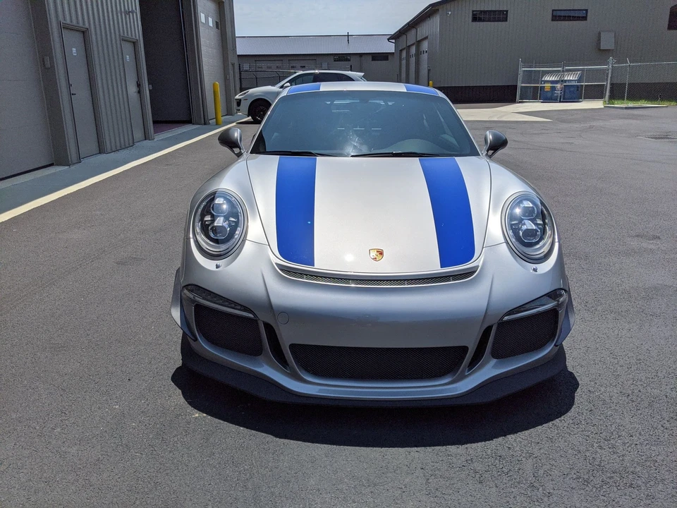 2015 Porsche 991 GT3 - Image 2 of 11