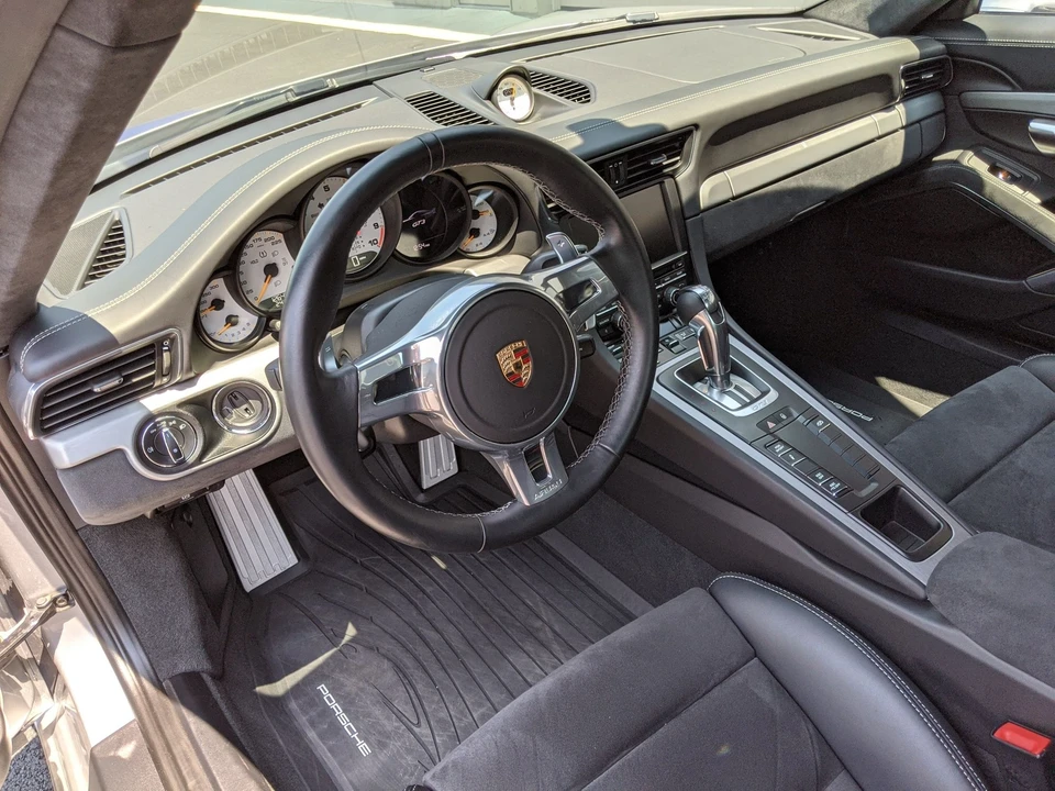 2015 Porsche 991 GT3 - Image 7 of 11