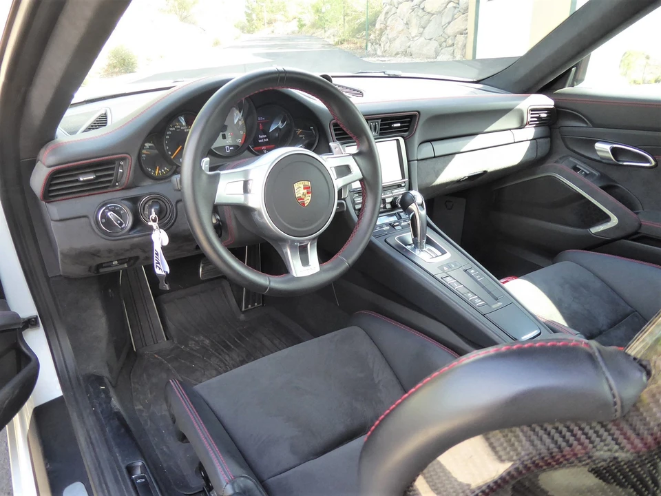 2015 Porsche 991 GT3 - Image 4 of 11