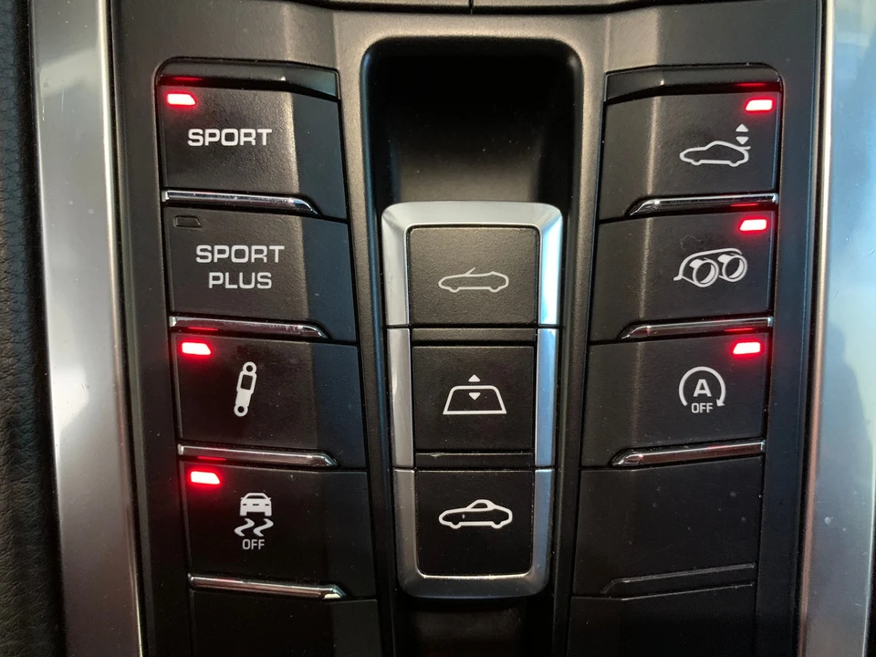 2013 Porsche 991 Carrera S - Image 7 of 18
