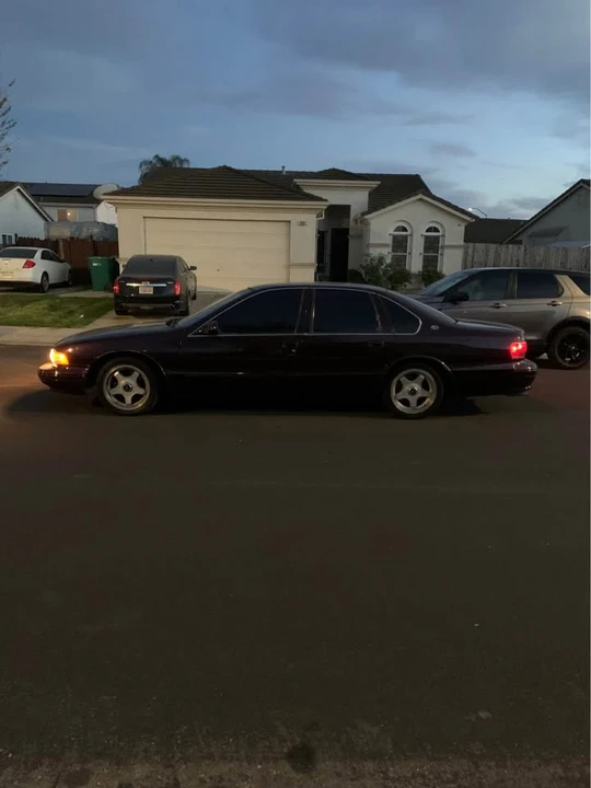 1996 Chevrolet Impala 7th Gen - Image 5 of 10