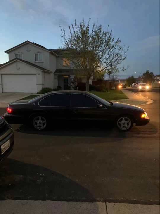 1996 Chevrolet Impala 7th Gen - Image 3 of 10