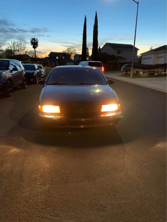 1996 Chevrolet Impala 7th Gen - Image 2 of 10