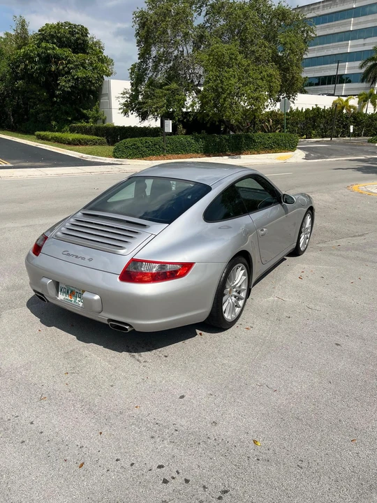 2006 Porsche 997 Carrera 4 - Image 4 of 18