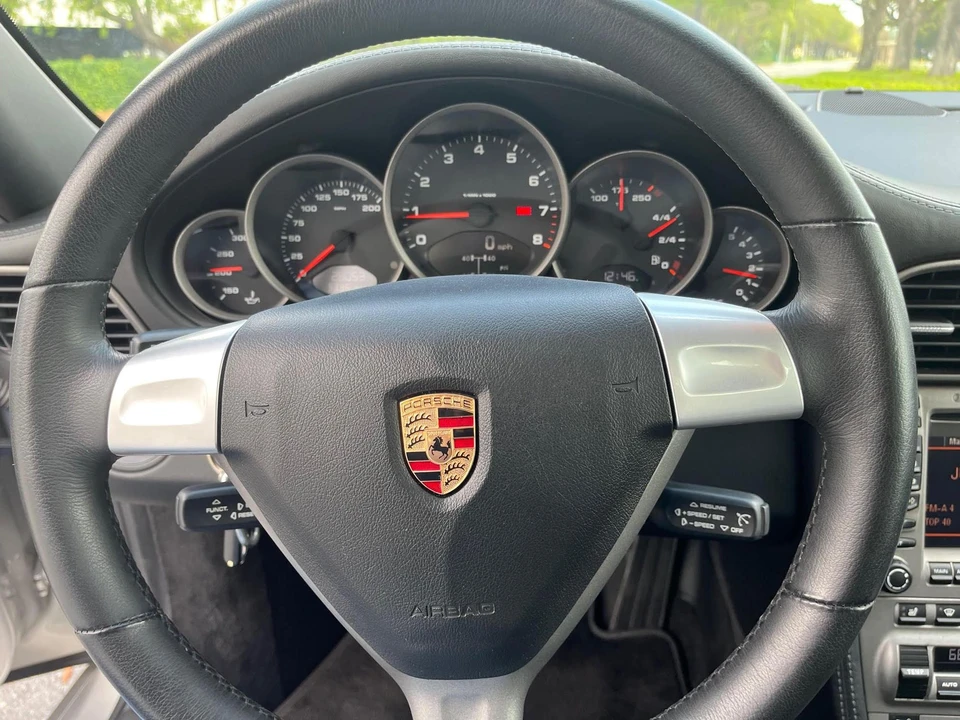 2006 Porsche 997 Carrera 4 - Image 14 of 18