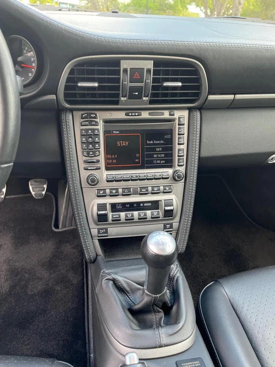 2006 Porsche 997 Carrera 4 - Image 15 of 18