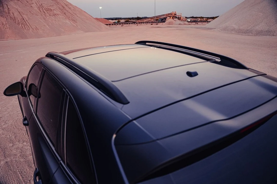 2016 Porsche 958 Cayenne S - Image 25 of 31
