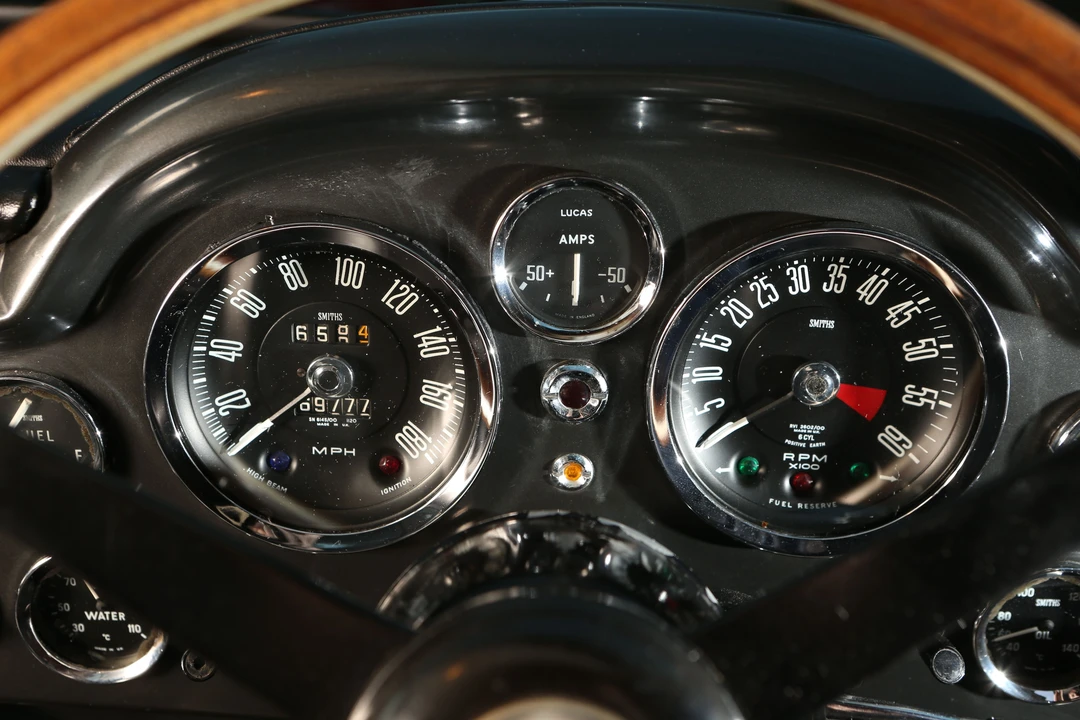 1968 Aston Martin DB6 - Image 4 of 15