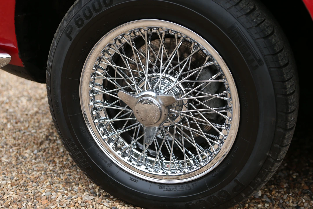 1968 Aston Martin DB6 - Image 9 of 15