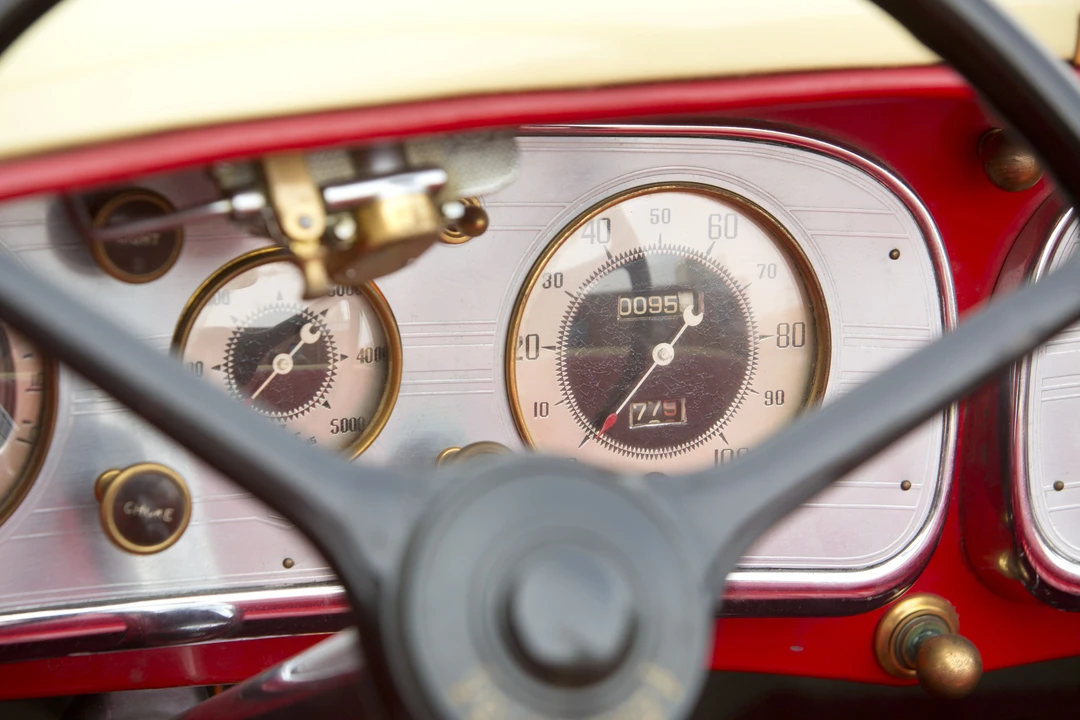 1949 Auburn Speedster - Image 14 of 31